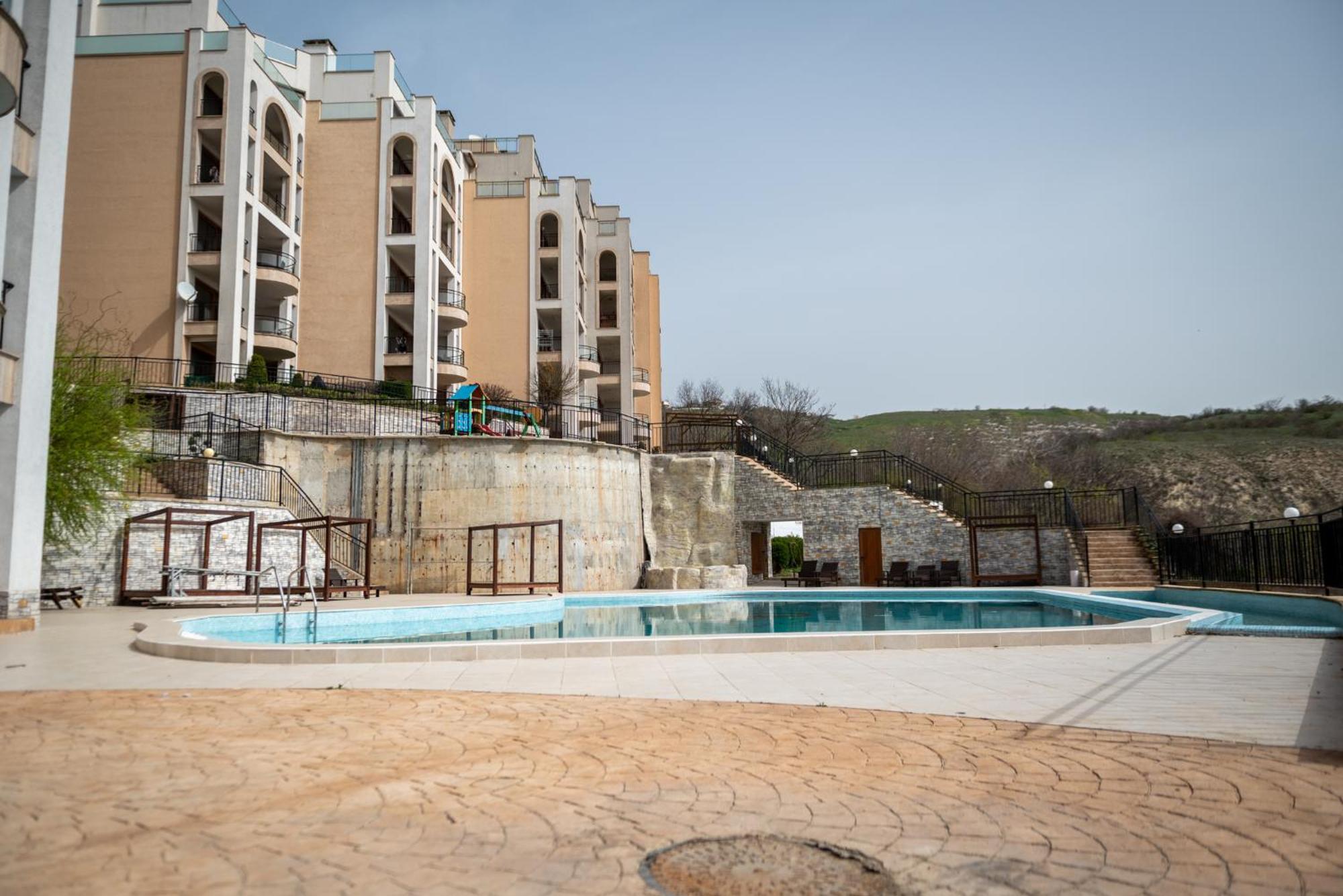 Queen'S Garden Balchik Apartment ภายนอก รูปภาพ