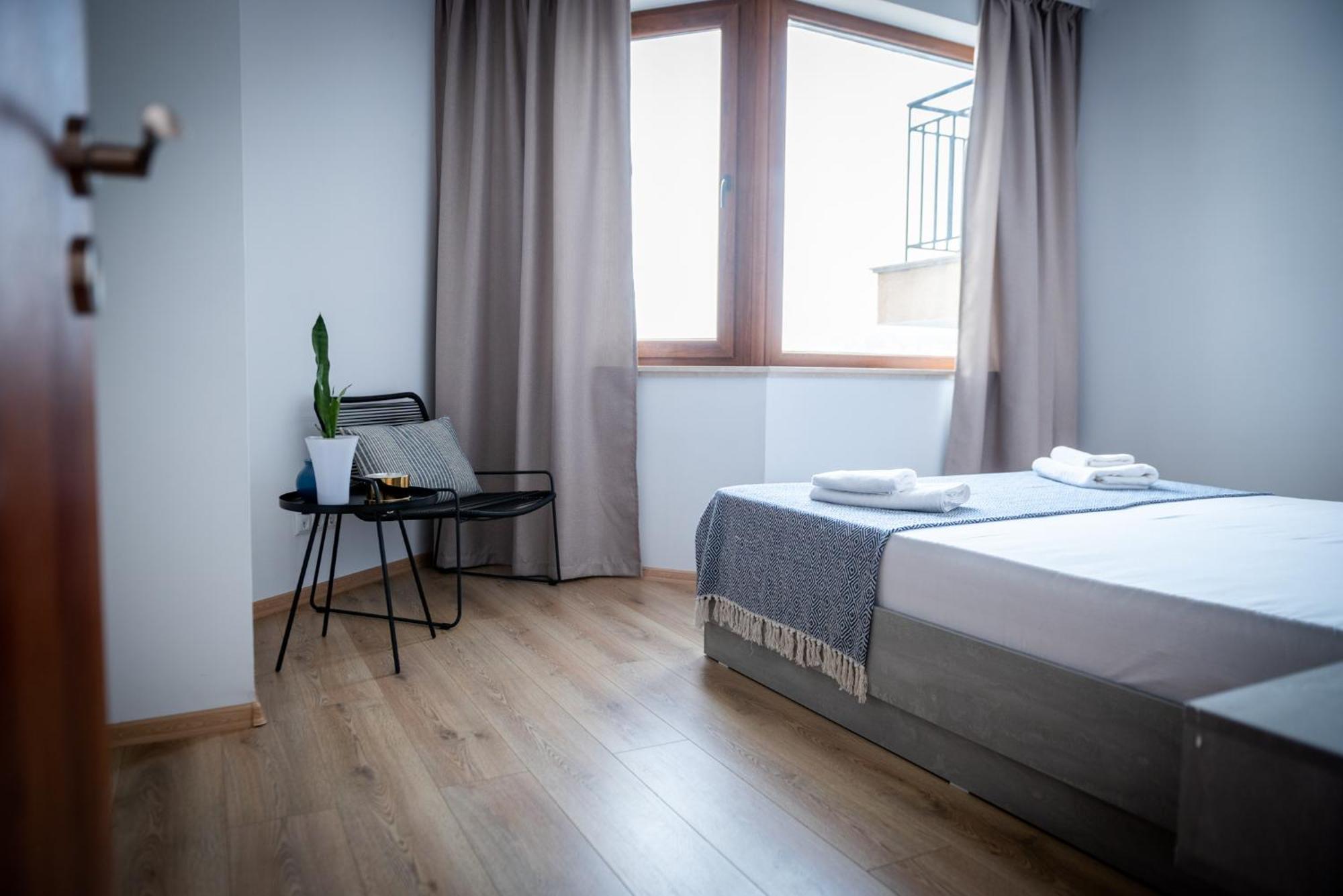 Queen'S Garden Balchik Apartment ภายนอก รูปภาพ