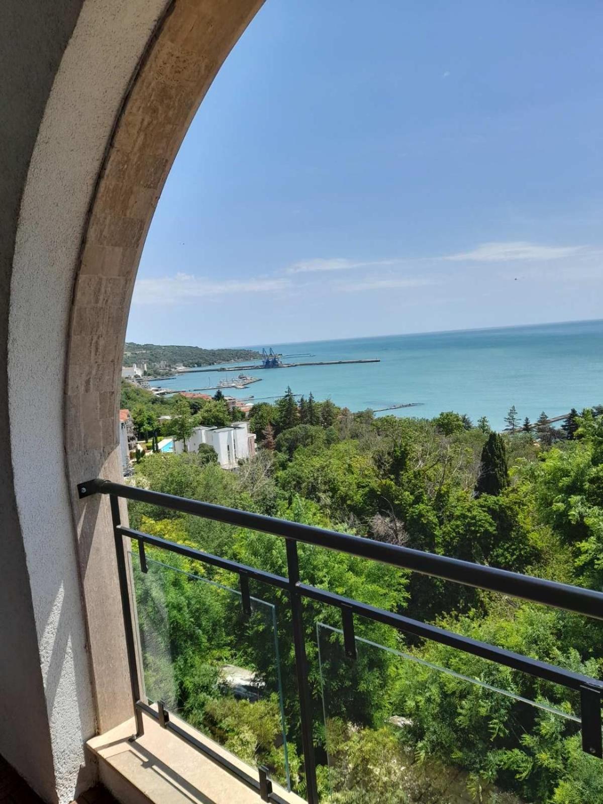 Queen'S Garden Balchik Apartment ภายนอก รูปภาพ